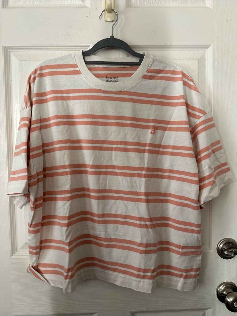 Men's Short Sleeve Striped Crewneck Shirt in Cream and Coral